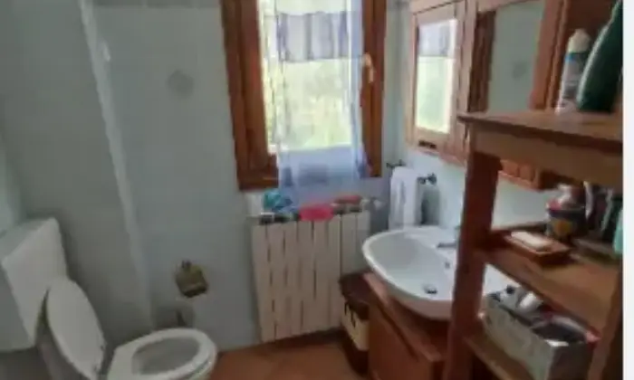 Rexer-Sestola-Appartamento-in-Vendita-in-Via-Poggioraso-a-Sestola-Bagno