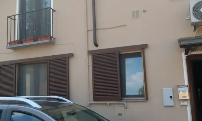 Rexer-Castelnovetto-PV-Grande-casa-indipendente-con-giardino-e-garage-Altro
