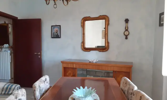 Rexer-Casacanditella-Vendesi-Casa-indipendente-a-CASACANDITELLA-CH-SALOTTO