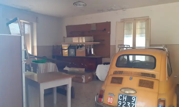 Rexer-Casacanditella-Vendesi-Casa-indipendente-a-CASACANDITELLA-CH-LOCALE-USO-DEPOSITO