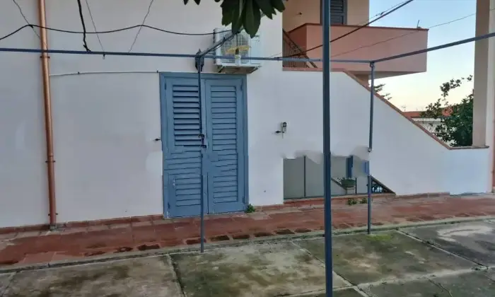 Rexer-Pizzo-Vendesi-appartamento-in-via-Riviera-Prangi-Centro-Pizzo-Altro