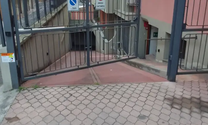Rexer-Loano-LOCALE-COMMERCIALE-IN-VENDITA-A-LOANO-SV-Terrazzo