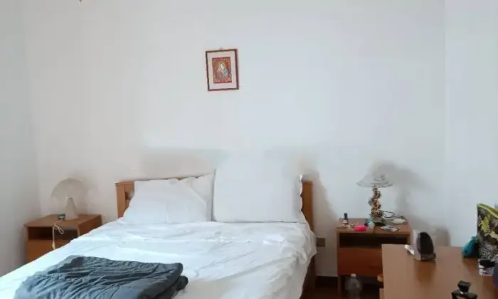 Rexer-Santa-Caterina-dello-Ionio-Trilocale-via-Giovanni-Amendola-Santa-Caterina-dello-Ionio-CameraDaLetto