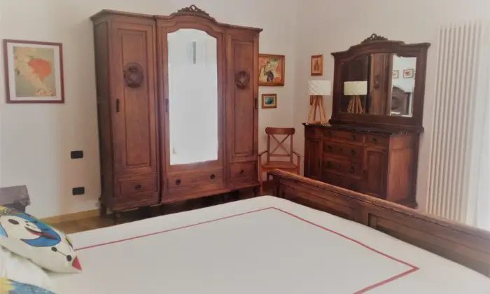 Rexer-Rondissone-Appartamento-arredato-zona-Chivasso-CameraDaLetto