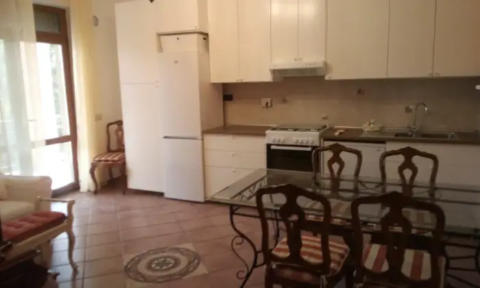 Rexer-Rondissone-Appartamento-arredato-zona-Chivasso-Cucina
