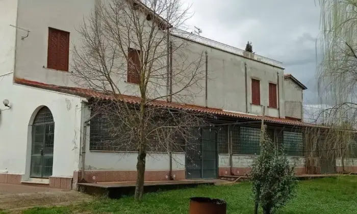 Rexer-Ronciglione-Casale-Strada-Provinciale-Massarella-Ronciglione-Giardino