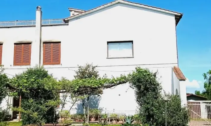 Rexer-Ronciglione-Casale-Strada-Provinciale-Massarella-Ronciglione-Giardino