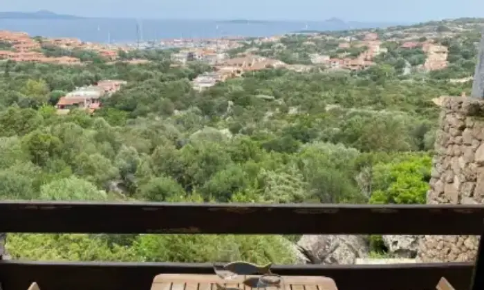 Rexer-Olbia-Trilocale-con-bagni-e-vista-panoramica-su-Porto-Rotondo-in-Olbia-SS-Terrazzo