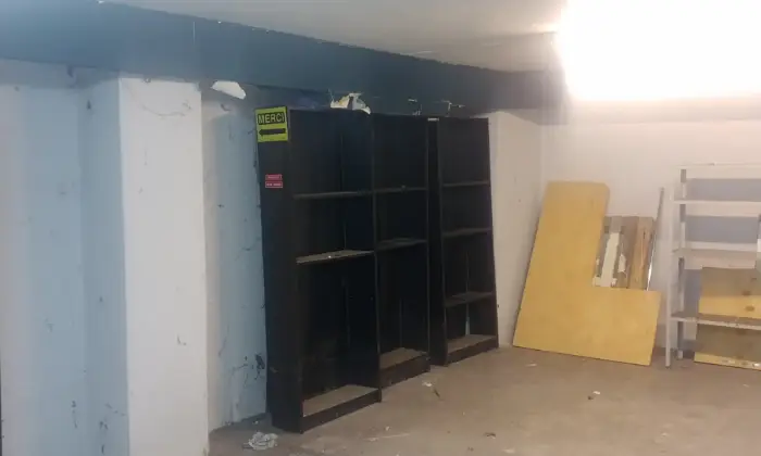 Rexer-Pordenone-Negozio-a-Pordenone-centro-vendesi-Altro