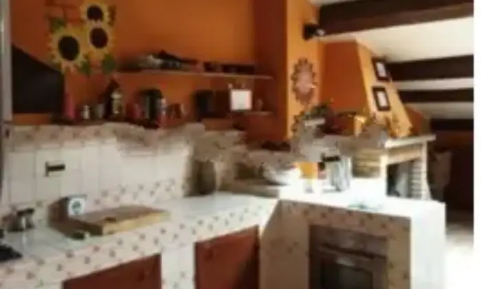 Rexer-Cagli-Vendesi-appartamento-in-via-Gaetano-Lapis-Cagli-Cucina