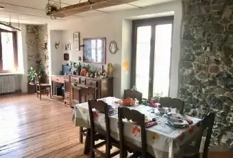 Rexer-Camandona-Casa-Indipendente-con-BB-Altro