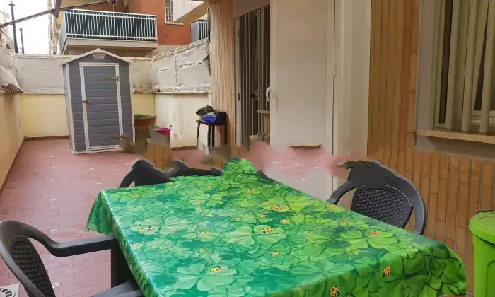 Rexer-Roma-Bilocale-Lungomare-Duca-degli-Abruzzi-Ostia-Ponente-Roma-Salone