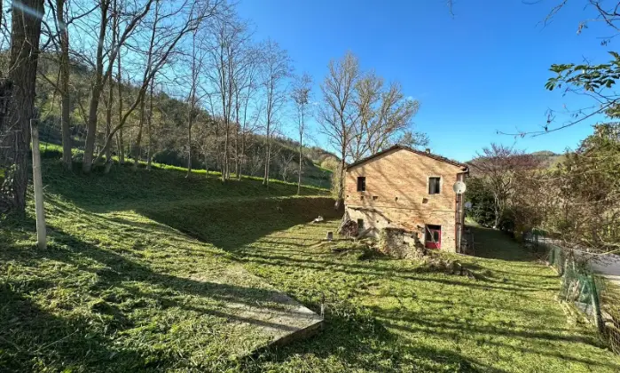 Rexer-Urbino-Villa-singola-rustico-casale-Terrazzo