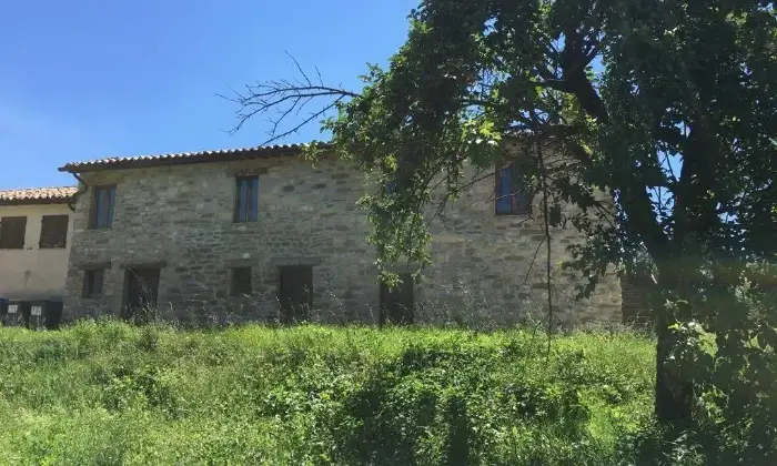 Rexer-Valtopina-Casale-via-Collebudino-Valtopina-Giardino
