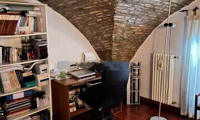 Rexer-Irsina-Vendesi-casa-indipendente-in-corso-Giacomo-Matteotti-Centro-Irsina-Altro