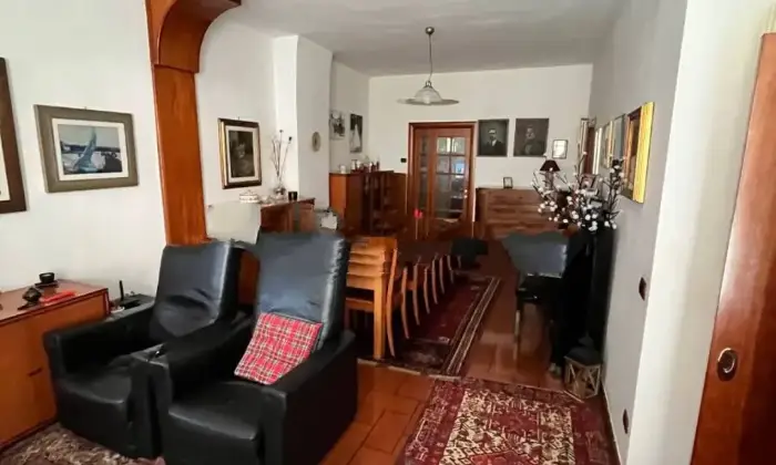 Rexer-Irsina-Vendesi-casa-indipendente-in-corso-Giacomo-Matteotti-Centro-Irsina-Altro