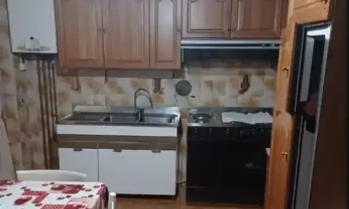 Rexer-Corte-Brugnatella-Vendesi-appartamento-in-Marsaglia-Cucina