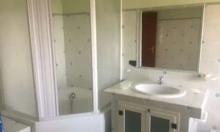 Rexer-Montecalvo-Irpino-Quadrilocale-in-vendita-in-viale-Europa-Montecalvo-Irpino-Bagno