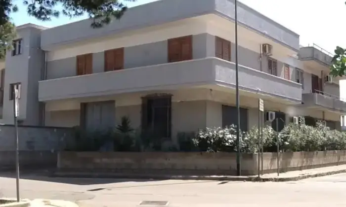 Rexer-Cellino-San-Marco-Vendesi-appartamento-a-CELLINO-SAN-MARCO-BR-Giardino