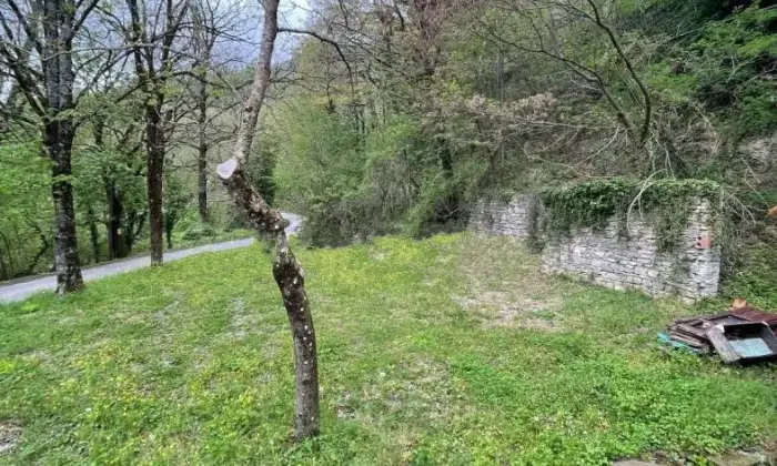 Rexer-Mercatello-sul-Metauro-Quadrilocale-in-vendita-in-via-Metauro-Mercatello-sul-Metauro-Terrazzo