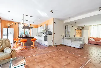 Rexer-Gardone-Val-Trompia-Splendido-appartamento-in-villa-Altro
