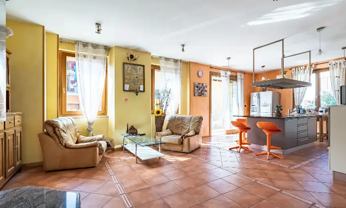 Rexer-Gardone-Val-Trompia-Splendido-appartamento-in-villa-Altro