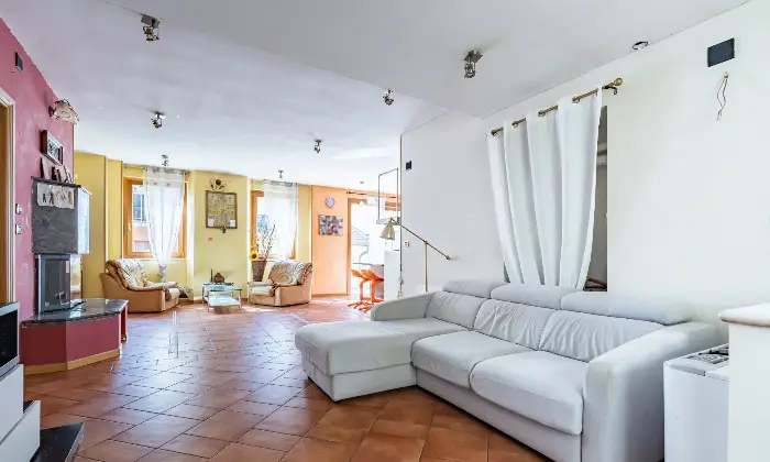 Rexer-Gardone-Val-Trompia-Splendido-appartamento-in-villa-Altro