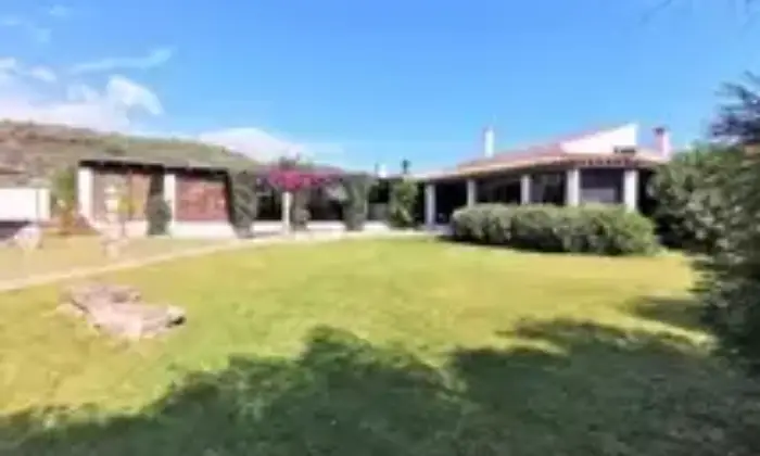 Rexer-Carloforte-Vendesi-villa-in-Localit-Segni-Carloforte-Giardino