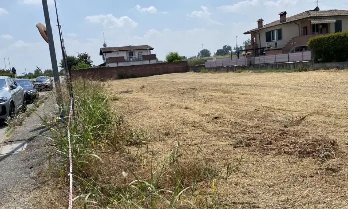 Rexer-Gragnano-Trebbiense-Vendesi-terreno-edificabile-zona-Piacenza-Giardino