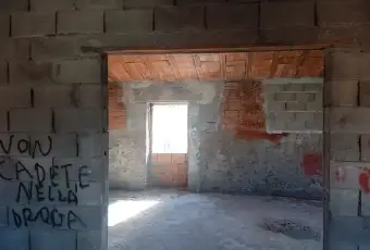 Rexer-Pauli-Arbarei-Vendesi-casa-da-terminare-a-Sardegna-a-Pauli-Arbarei-Stanza