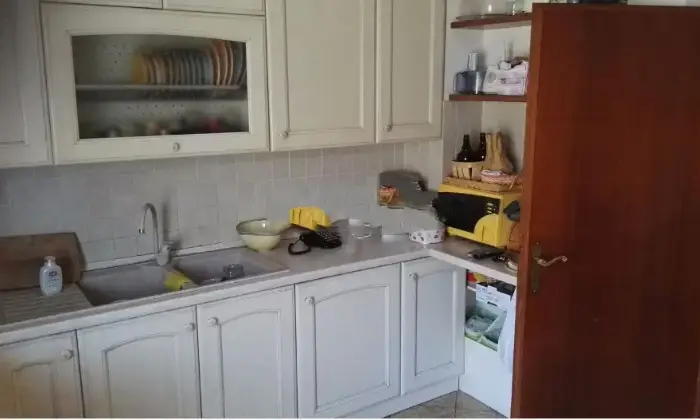 Rexer-Reggello-Vendesi-appartamento-in-via-della-Resistenza-a-Reggello-Cucina