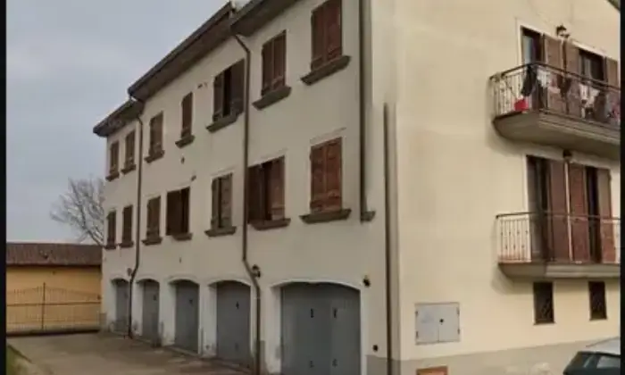 Rexer-Marciano-della-Chiana-Casa-in-vendita-in-via-Cassia-a-Marciano-della-Chiana-Garage