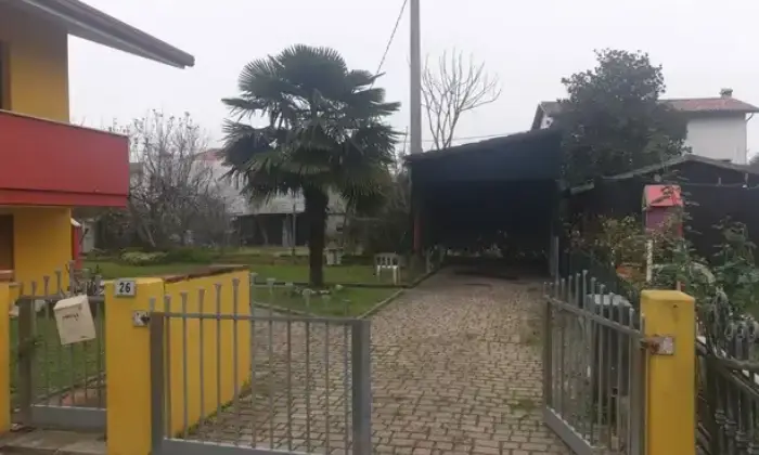 Rexer-Teglio-Veneto-Vendesi-villetta-a-Teglio-Veneto-Terrazzo