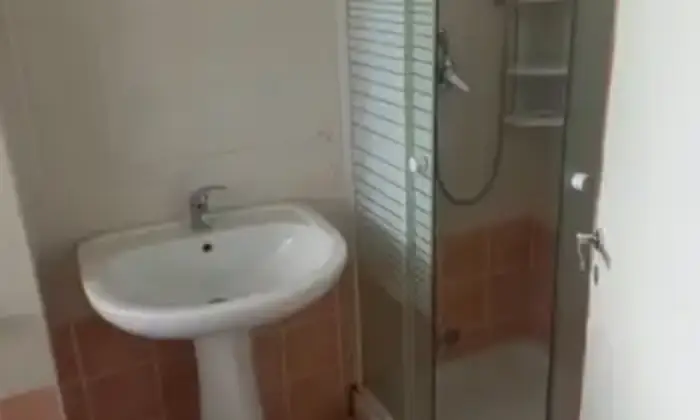 Rexer-Penne-Appartamento-piano-in-vendita-a-PENNE-PE-Bagno