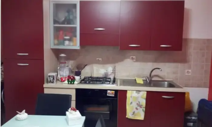 Rexer-Vizzini-Casetta-con-ingresso-indipendente-in-via-Dafnica-a-Vizzini-Cucina