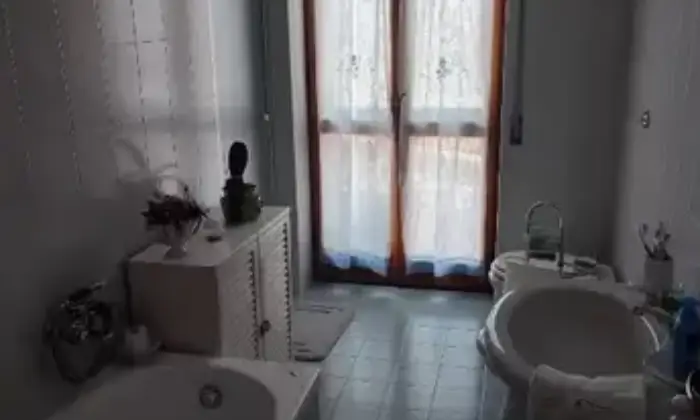 Rexer-Macomer-Attico-panoramico-in-vendita-Bagno