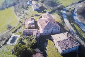 Rexer-Pietralunga-ANTICA-DIMORA-IN-EX-TORRE-DI-GUARDIA-DEL-CON-GIARDINO-STACCATO-ESTERNO