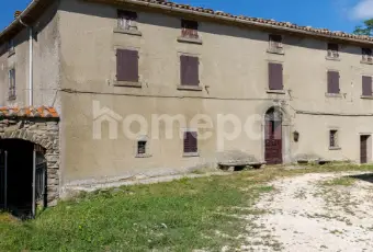 Rexer-Pietralunga-ANTICA-DIMORA-IN-EX-TORRE-DI-GUARDIA-DEL-CON-GIARDINO-STACCATO-ESTERNO