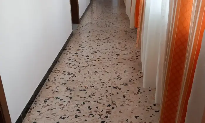Rexer-Orosei-Vendesi-casa-indipendente-in-via-Giosu-CarducciOrosei-Altro