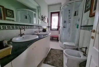 Rexer-Catanzaro-Appartamento-in-vendita-in-via-Michele-Torcia-a-Catanzaro-Bagno
