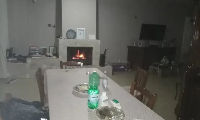 Rexer-Tito-Fabbricato-su-livelli-Altro