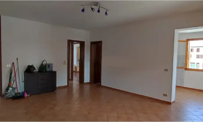 Rexer-Montereale-Valcellina-Appartamento-in-vendita-in-Piazza-Giulio-Cesare-a-Montereale-Valcellina-Altro