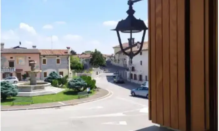 Rexer-Montereale-Valcellina-Appartamento-in-vendita-in-Piazza-Giulio-Cesare-a-Montereale-Valcellina-Terrazzo