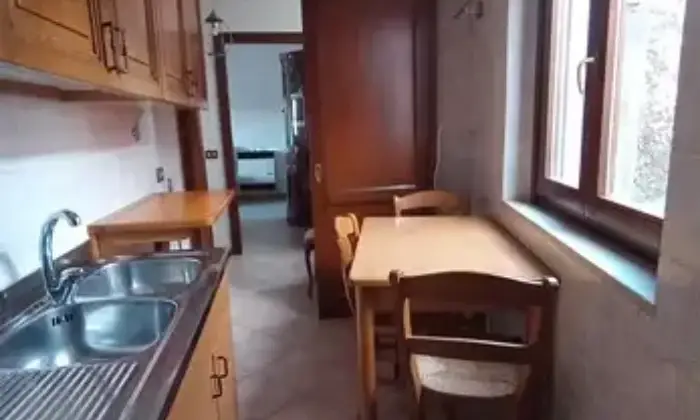 Rexer-Ploaghe-Casa-di-paese-in-vendita-in-via-Amsicora-a-Ploaghe-Cucina