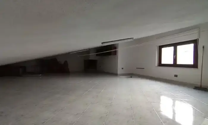 Rexer-Ploaghe-Casa-di-paese-in-vendita-in-via-Amsicora-a-Ploaghe-Mansarda