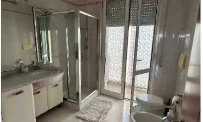 Rexer-Ostuni-Appartamento-in-via-Cavalieri-di-Vittorio-Veneto-ad-Ostuni-Bagno