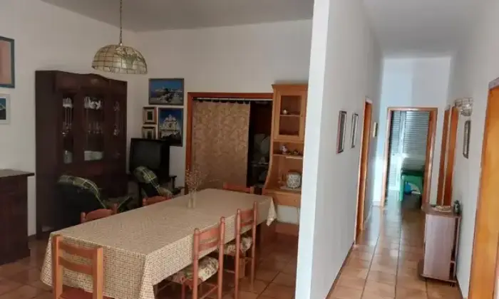 Rexer-Aradeo-Vendesi-villa-in-campagna-Altro