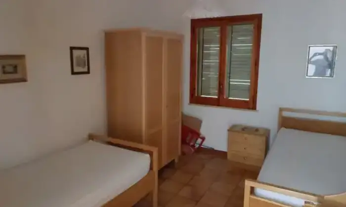 Rexer-Aradeo-Vendesi-villa-in-campagna-CameraDaLetto
