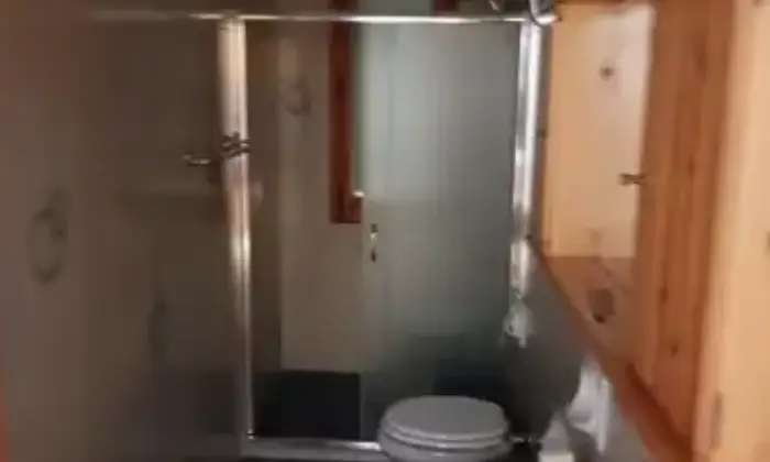 Rexer-Aradeo-Vendesi-villa-in-campagna-Bagno
