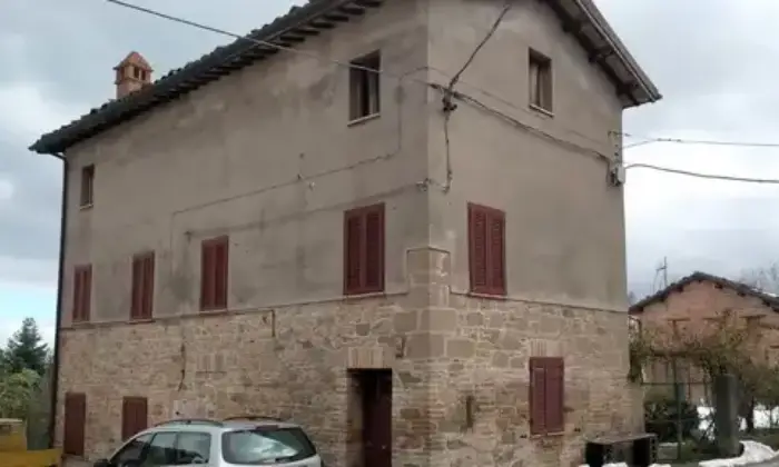 Rexer-Amandola-Casa-indipendente-a-AMANDOLA-FM-Garage